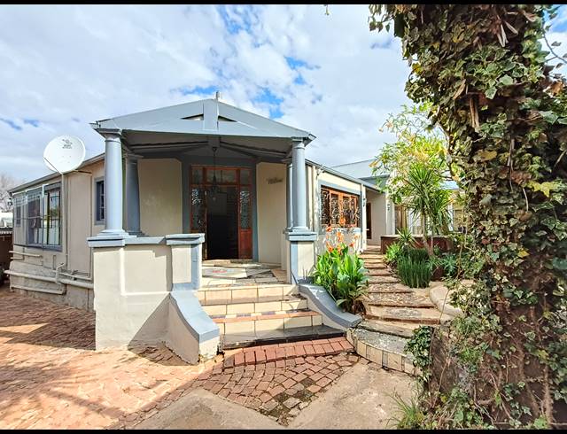 2 BEDROOM HOUSE TO LET IN AUCKLAND PARK